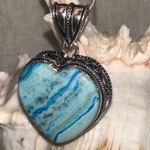 Sale* Wave Jasper Heart handcrafted naturally sourced gemstone pendant - Picture 1 of 8